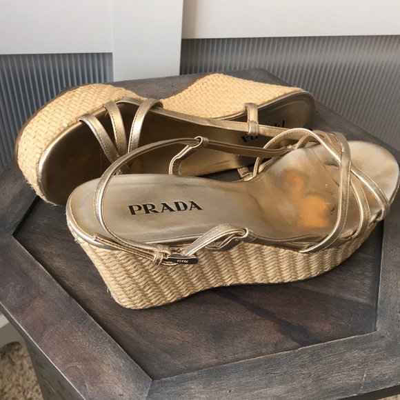 🔥Prada Metallic Espadrilles FREE SHIPPING - Picture 2 of 13